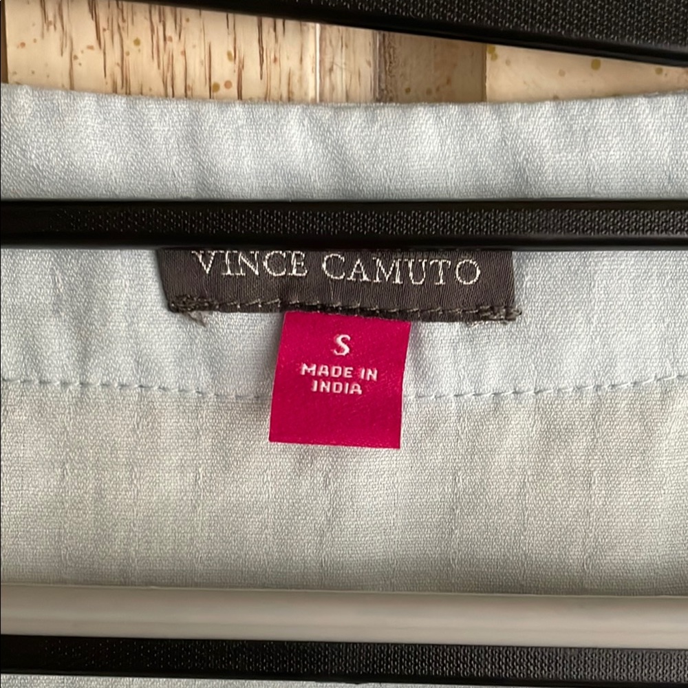 Vince Camuto Blue Boxy Crop T-Shirt - Picture 2 of 6